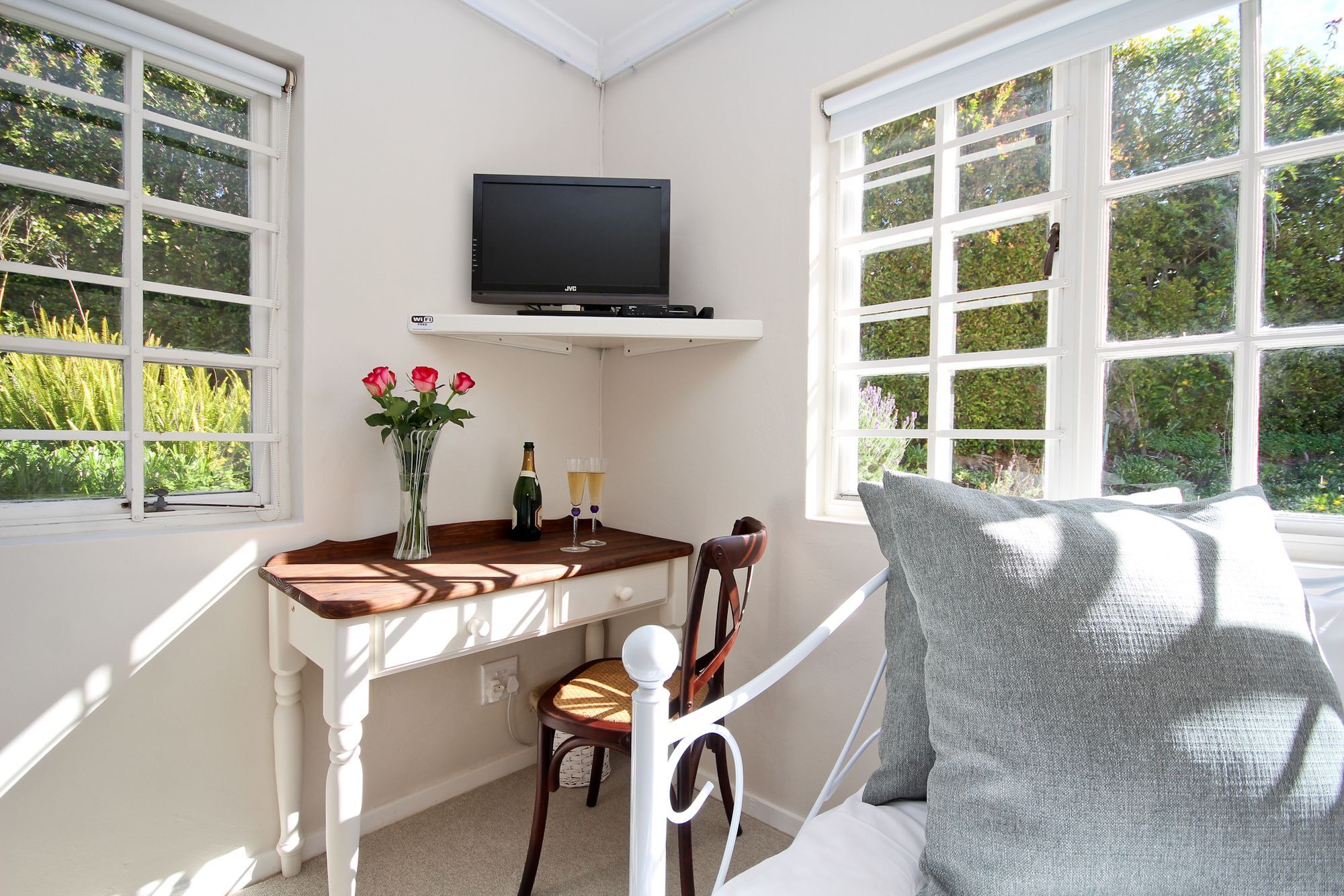 קייפטאון Beluga Of Constantia Guest House מראה חיצוני תמונה